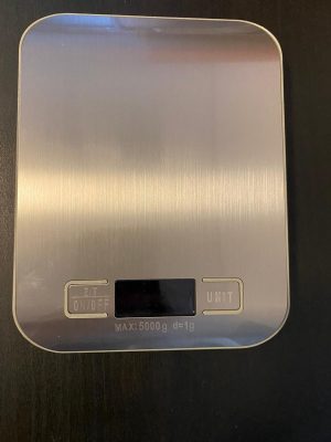 Digitale keukenweegschaal - Precisie weegschaal - tot 5000gram - Zilver - Digitaal klein - mooi compact - Cadeau tip - Moederdag - keukentopper