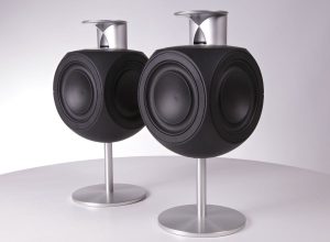 Bang & Olufsen BeoLab 3 (BnOservice modificatie) - Airplay 2 - Werkt in combinatie met Homepod (mini) - Actieve draadloze wifi speakers - Gratis installatie - Bediend met smartphone Android of Apple iOS