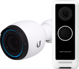 Ubiquiti UniFi Protect G4 Doorbell + Ubiquiti UVC G4 Pro